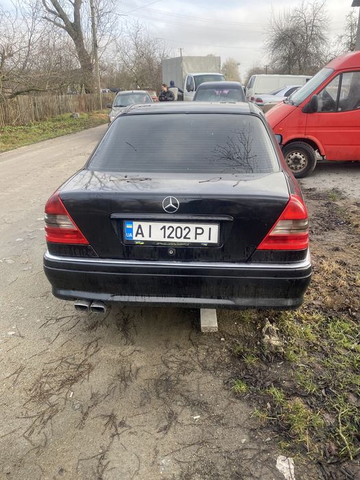 Продам мерседес с202