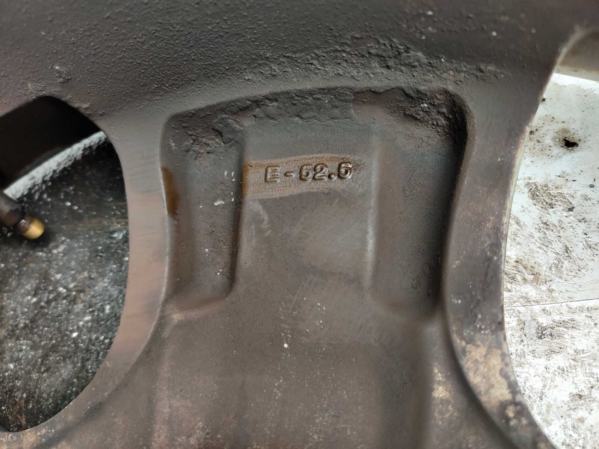 Felgi Aluminiowe Alusy Alu Ford 16 6.5J ET 52.5 5x108
