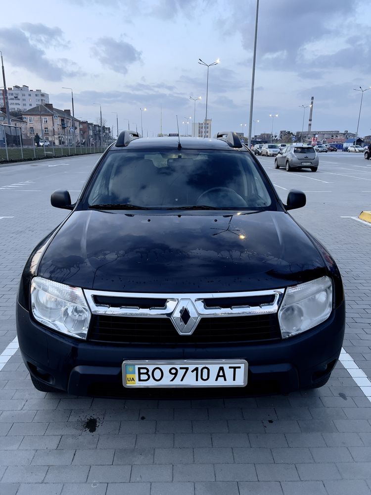 Renault    Duster