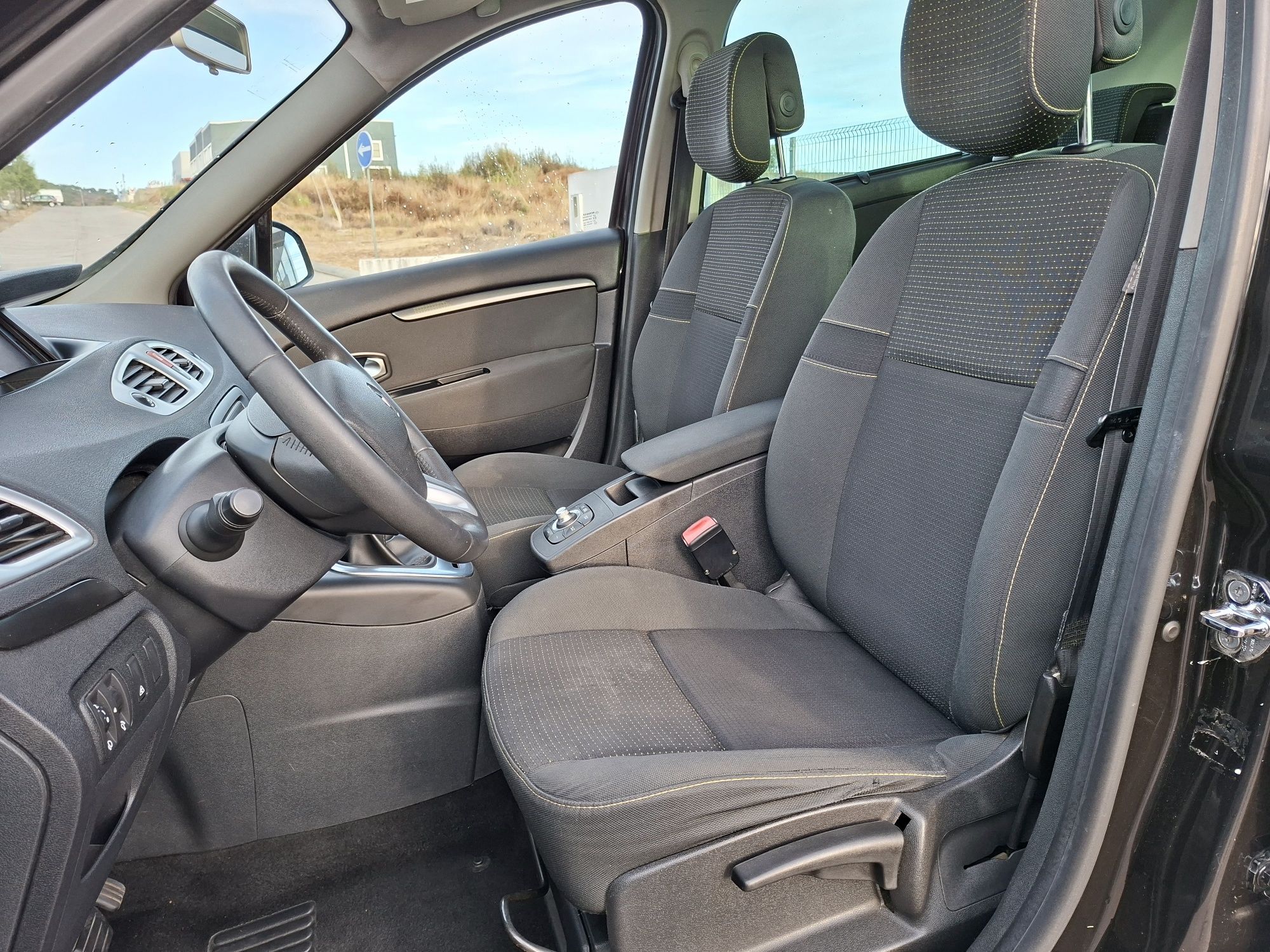 Renault Scenic 1.5 dCi Dynamique - 2010