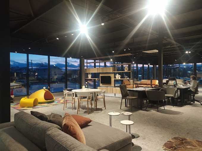 Здам в оренду торгову площу