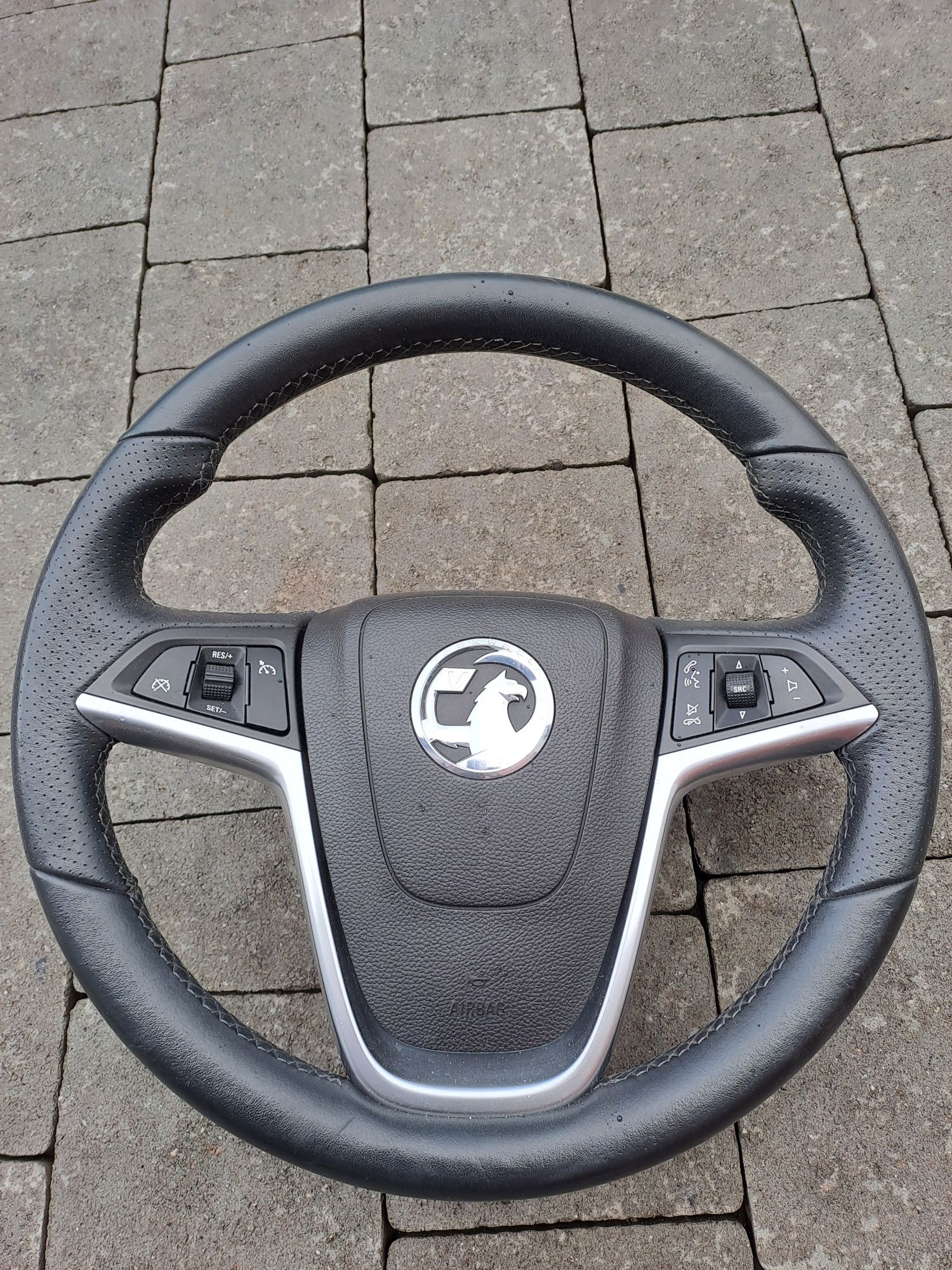 Руль кермо стан відмінний Opel Astra J Insignia