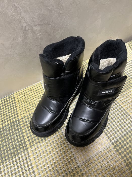 Зимові чоботи для дівчинки