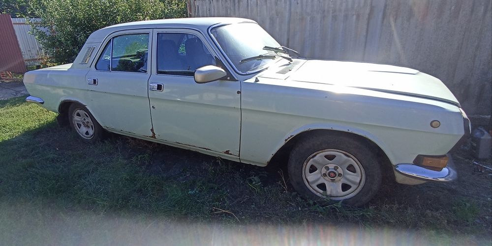 Продам Волгу 2410
