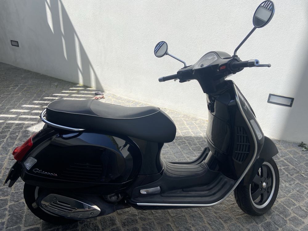 Vespa 300 GTS Super 2009