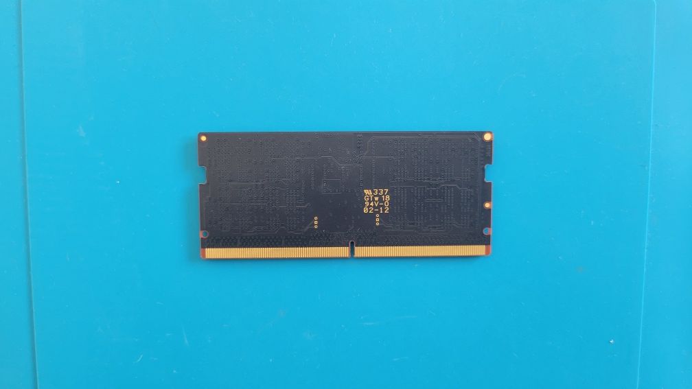 Memória RAM Crucial 16GB DDR5-5600