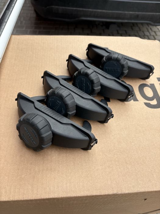 Система фіксації боксу Thule Power Click G3 краби туле