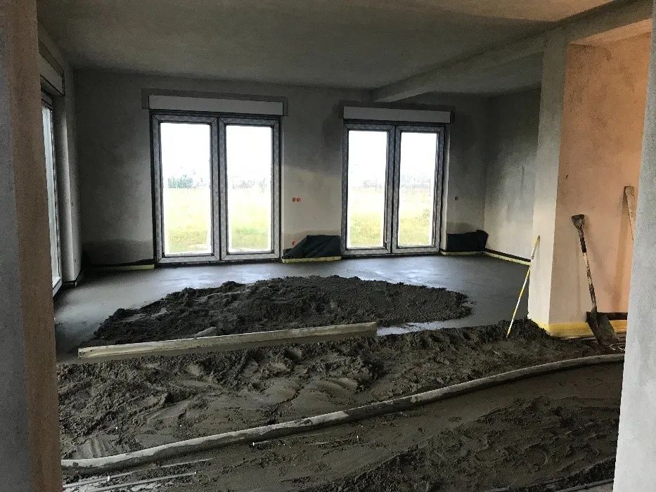 Стяжка підлоги машина, напівсуха стяжка по теплій підлозі