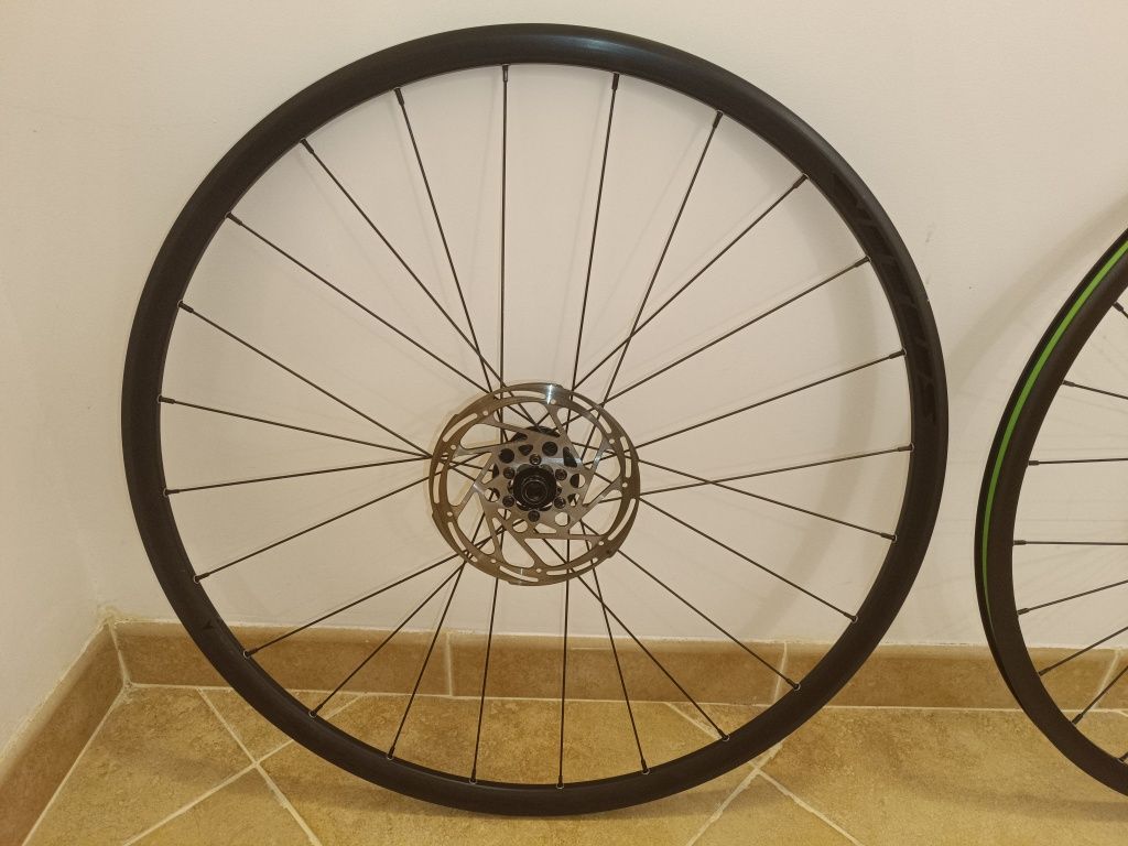 Koła szosowe Vitus 28" 700x19C bębenek Shimano