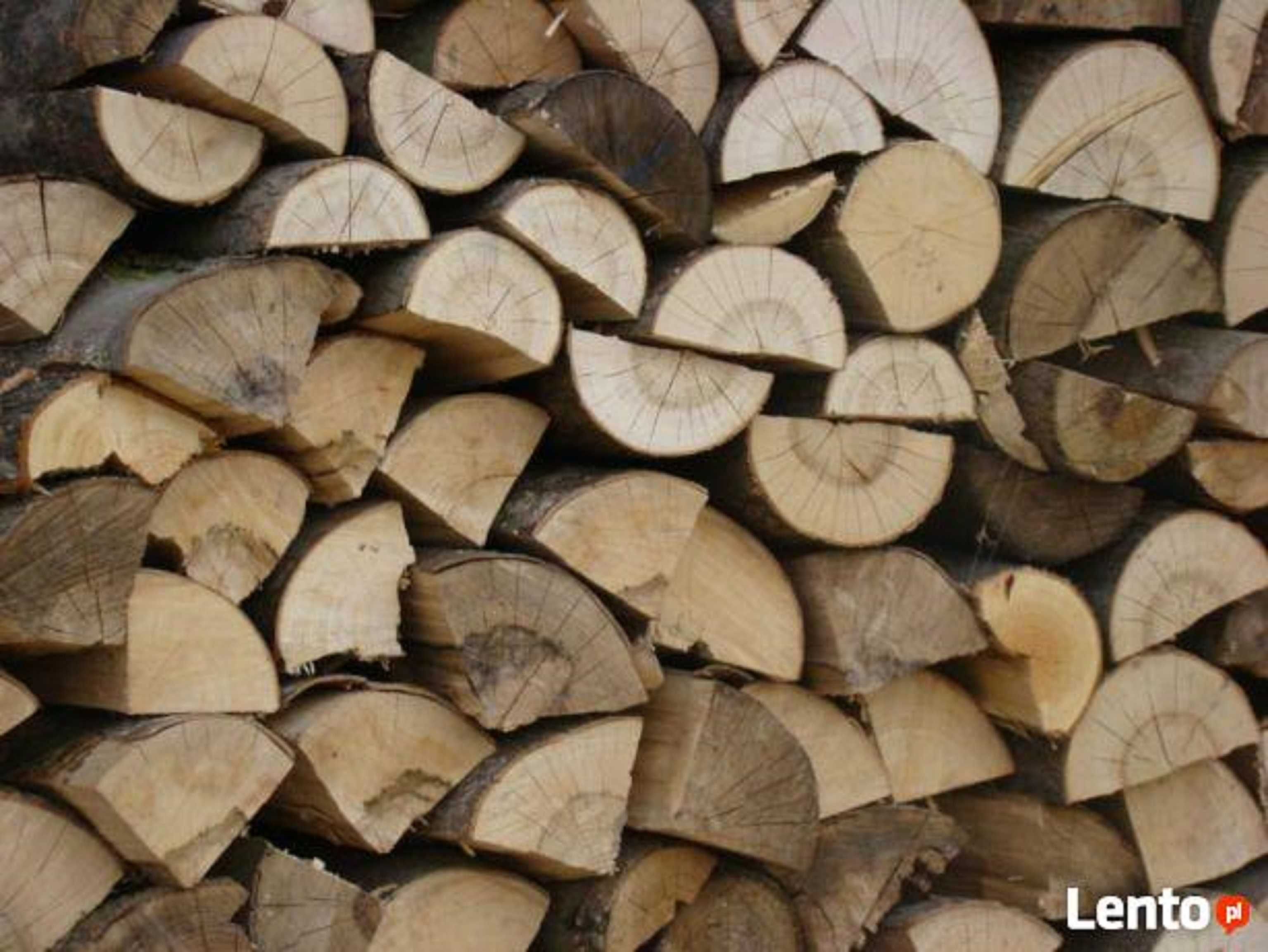 Opałowe drewno kominkowe- sezonowane, układane, cięte i łupane