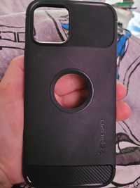 Etui Spigen do iPhone 12