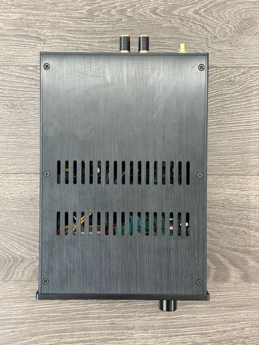 Гибридный усилитель мощности, HB1_11N/P - класс D, на 100 ватт 4 Ом.