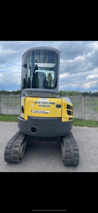 Minikoparka New Holland E30. 2SR