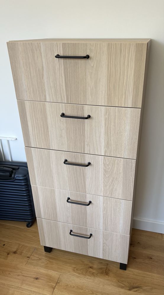 Komoda ikea besta