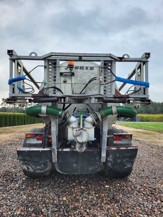 Beczka Beczkowóz JOSKIN 14.000 l bogato wyposażona