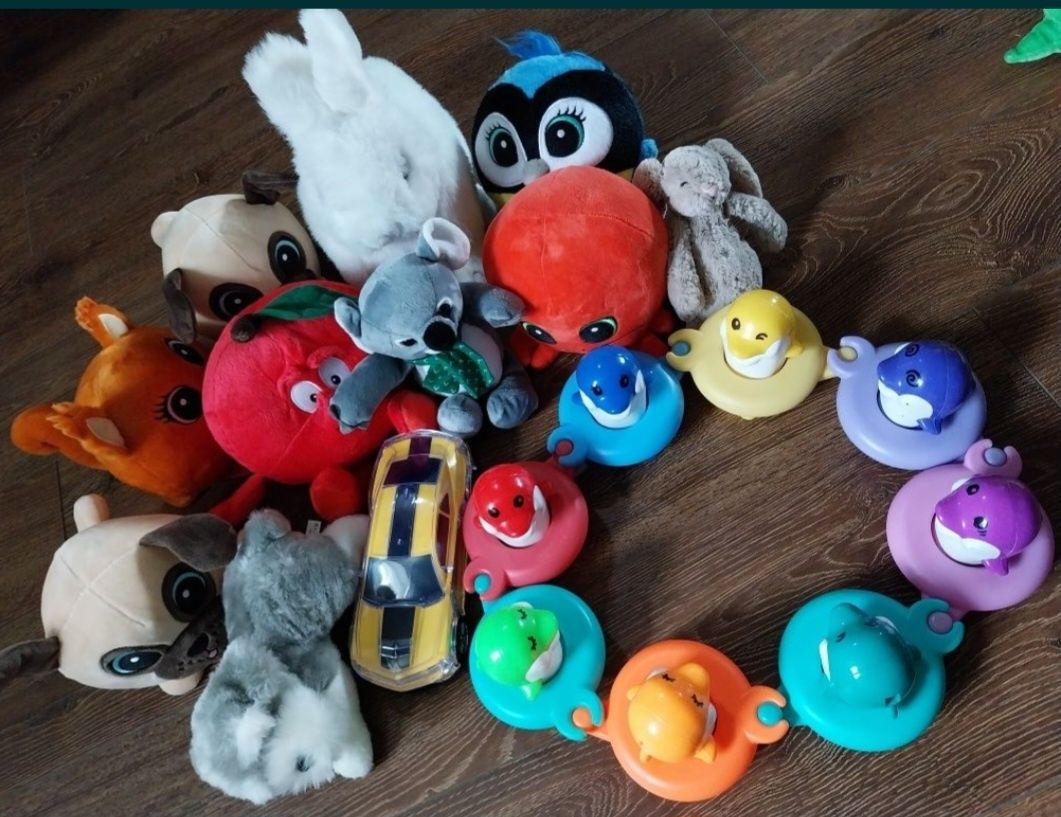 Delfinki Tomy Tommies, pluszaki, zabawki