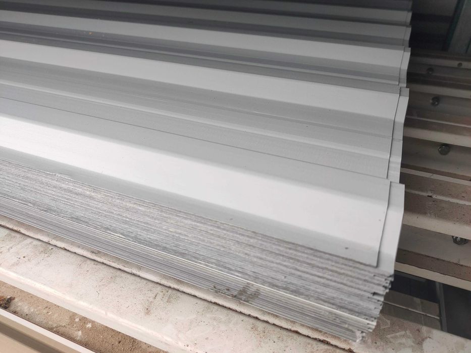 Blacha trapezowa T18 biało/szary podkład 2gi gat wiaty garaż gospodarc