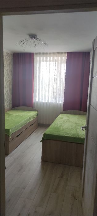 2ком. квартира. Л.б. 10  микр..