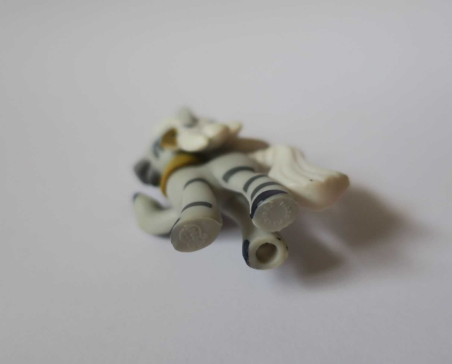 Figurka kucyk My Little Pony zebra Zecora Hasbro