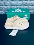 Новинка лета! Бежевые Crocs женские легкие Топ предложение! Тапочки