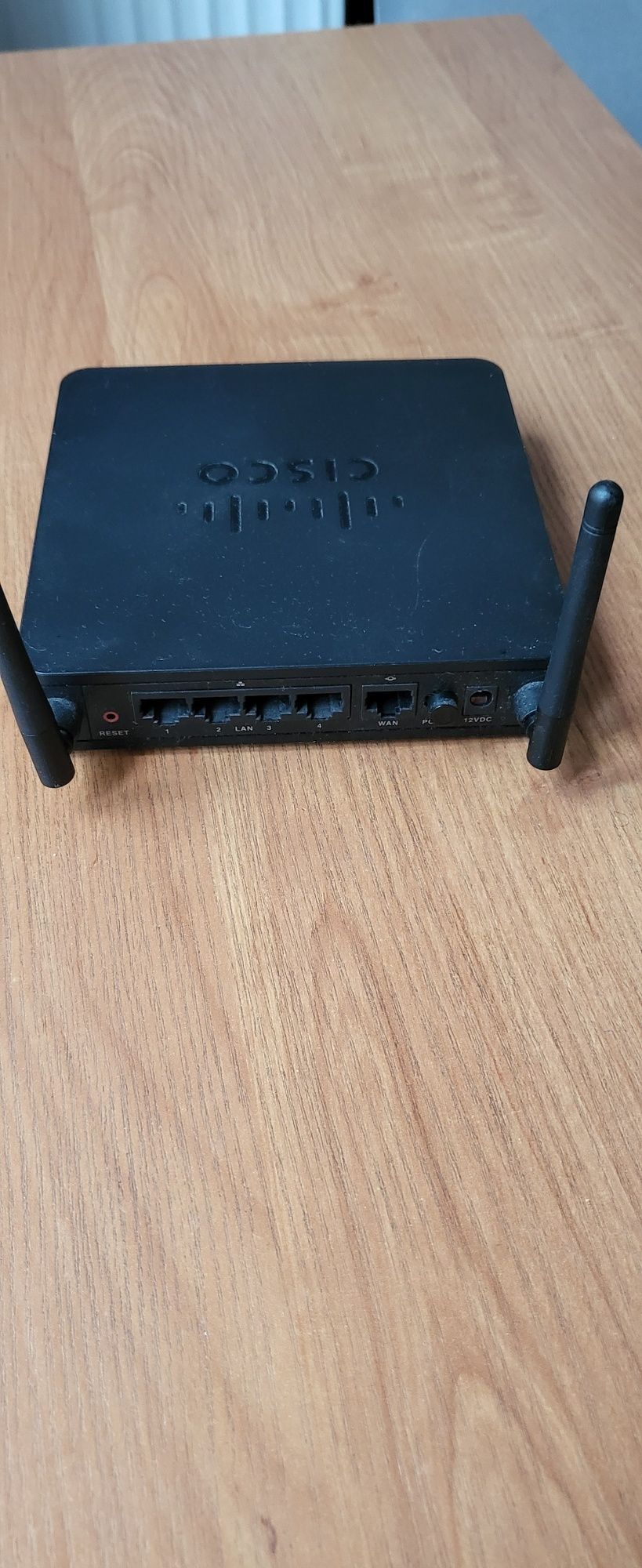 Cisco Router RV 215 W Wireles VPN Firewall 3G 4G