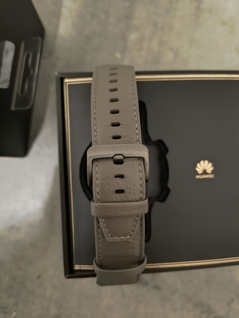 Huawei Watch gt2 pro + 4 paski