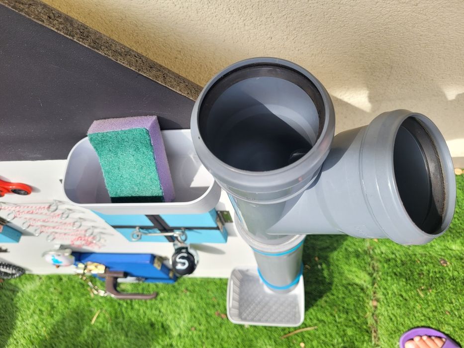 Tablica manipulacyjna sensoryczna Domek