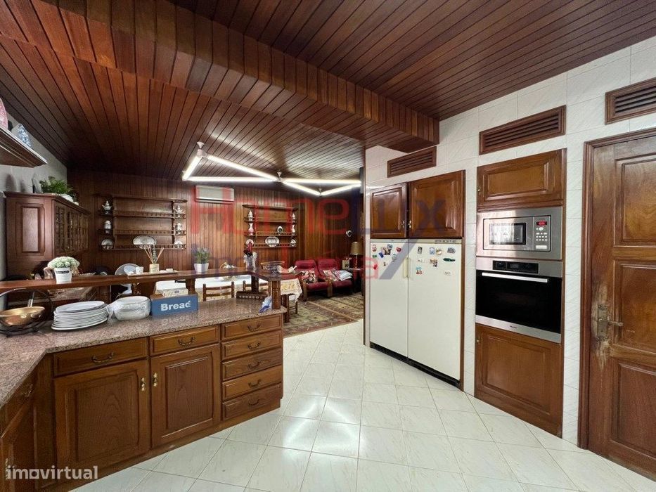 Exclusiva Moradia T5 em Avintes