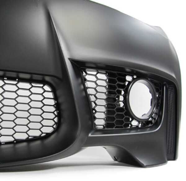 Para-choque frontal BMW Série1 E81 E82 E87 E88 Look M1+ grelhas+farois