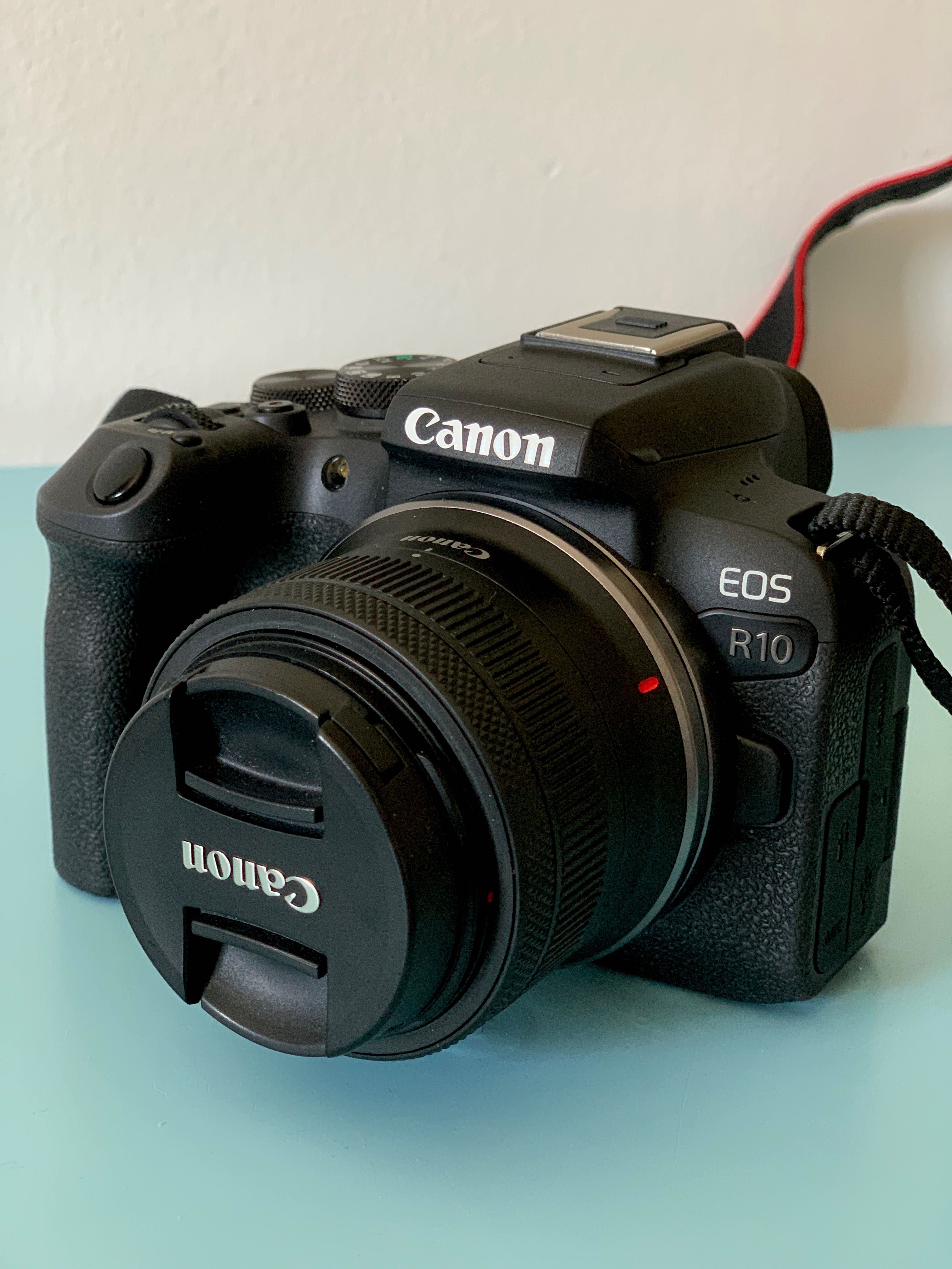 Canon R10 poucos como novo com fatus Fnac