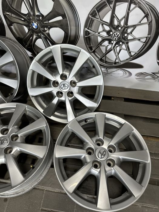 Хороші оригінальні диски 5/114.3/17 Тойота