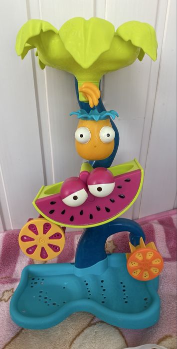 Іграшка тропічний водоспад у ванну