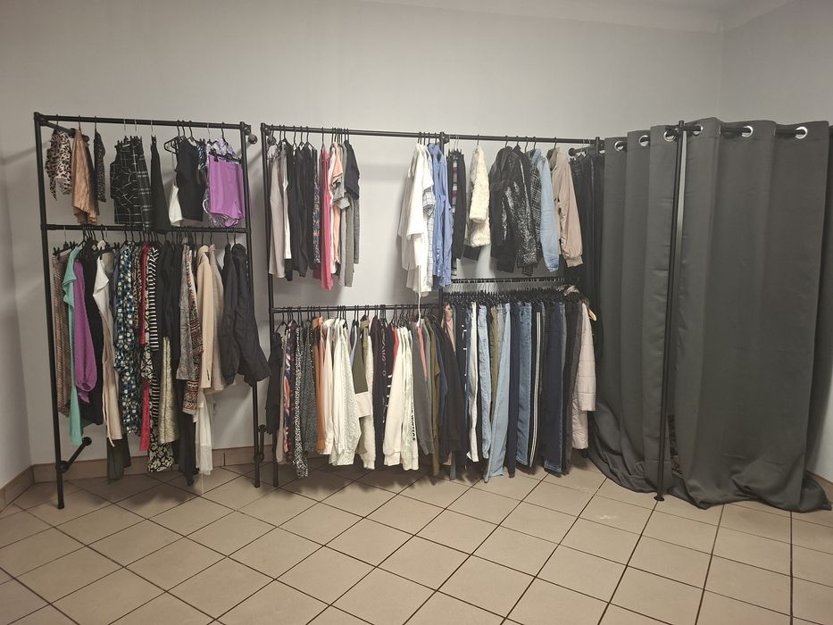 Likwidacja sklepu 1300szt odziezy