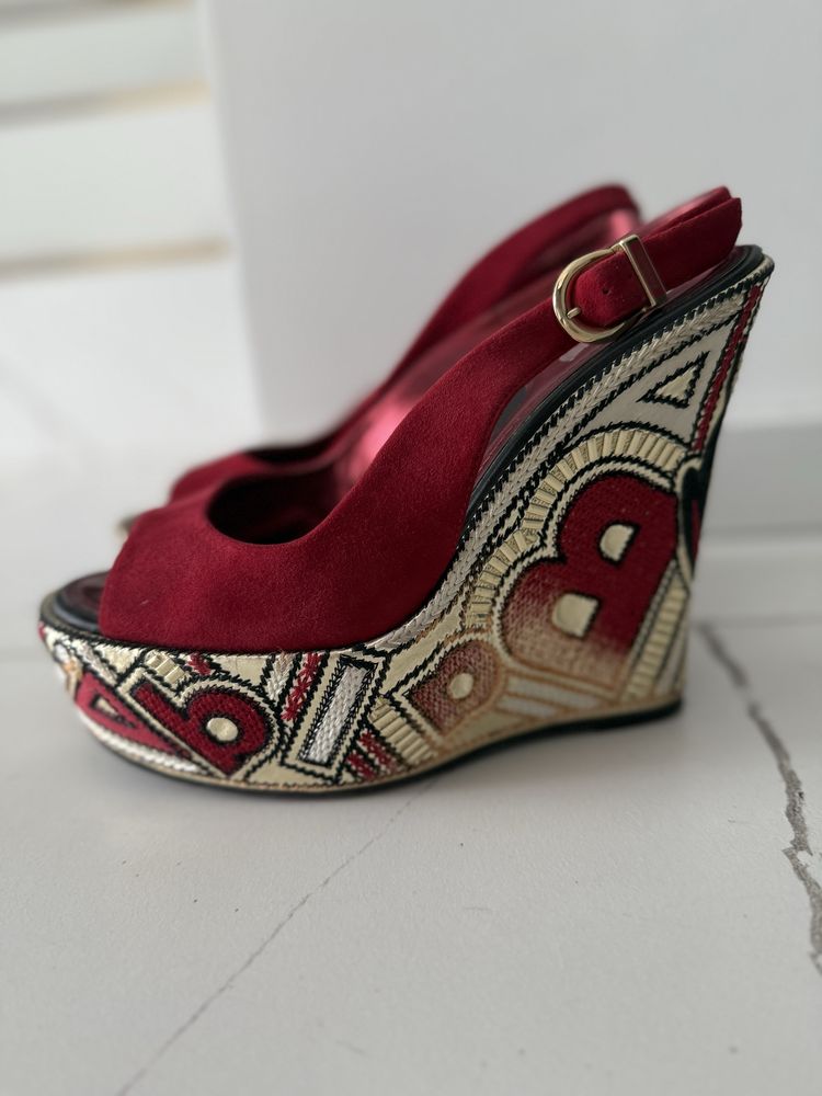 Baldinini koturny buty na platformie na koturnie czerwone złote r. 38