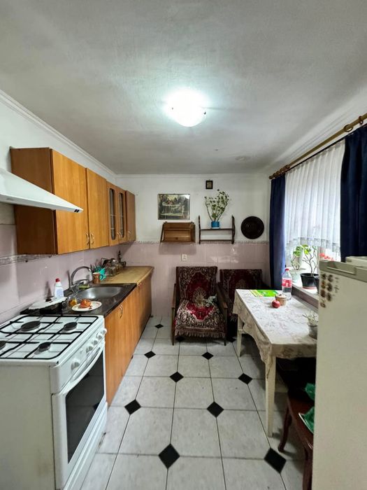 Будинок в Почаєві