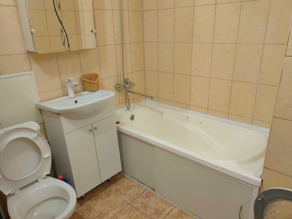 Здам 2кк в районі Аграрного університету