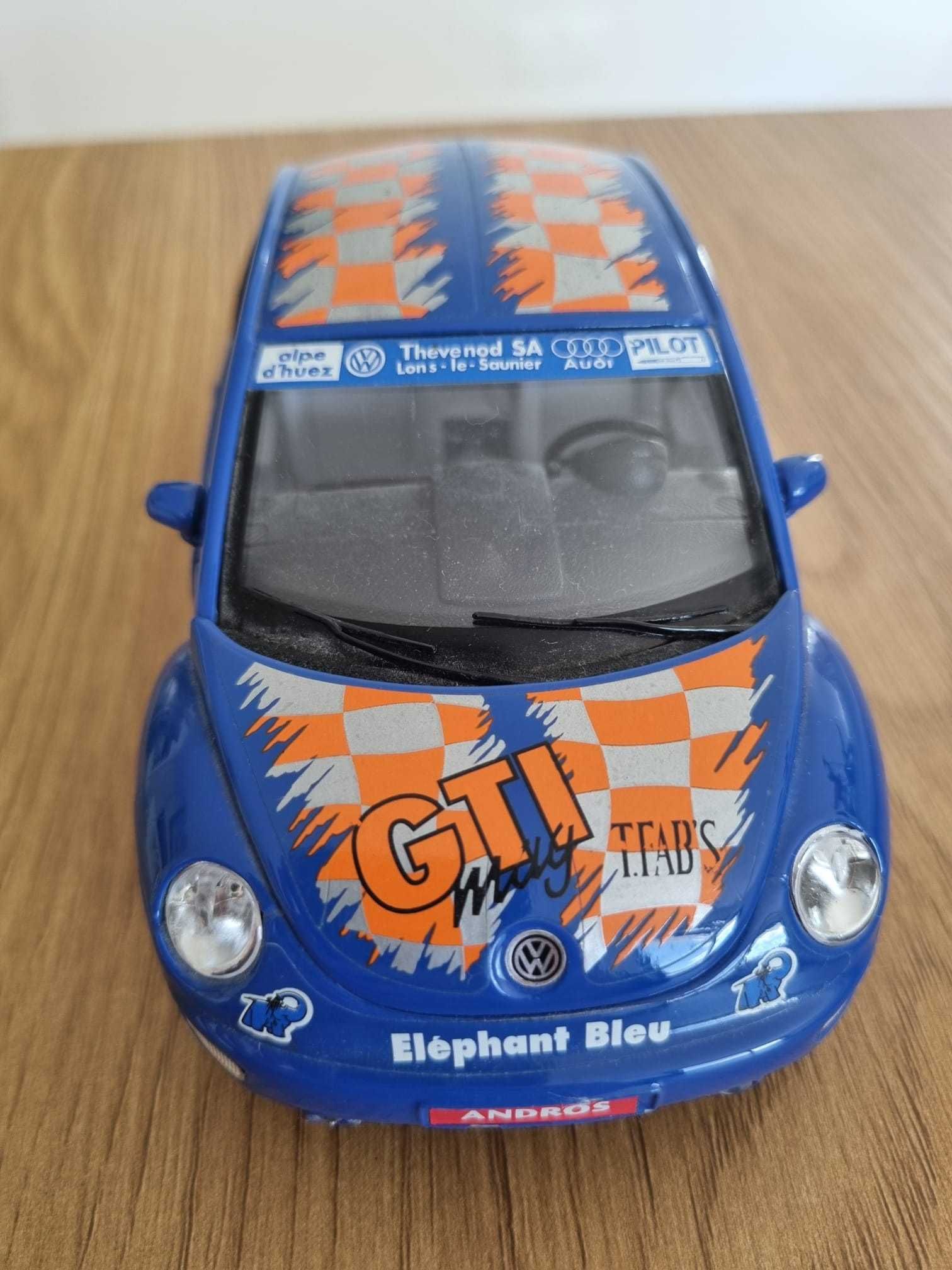 Miniatura Volkswagen New Beetle
