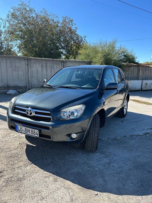 Toyota Rav4 2.2 дизель