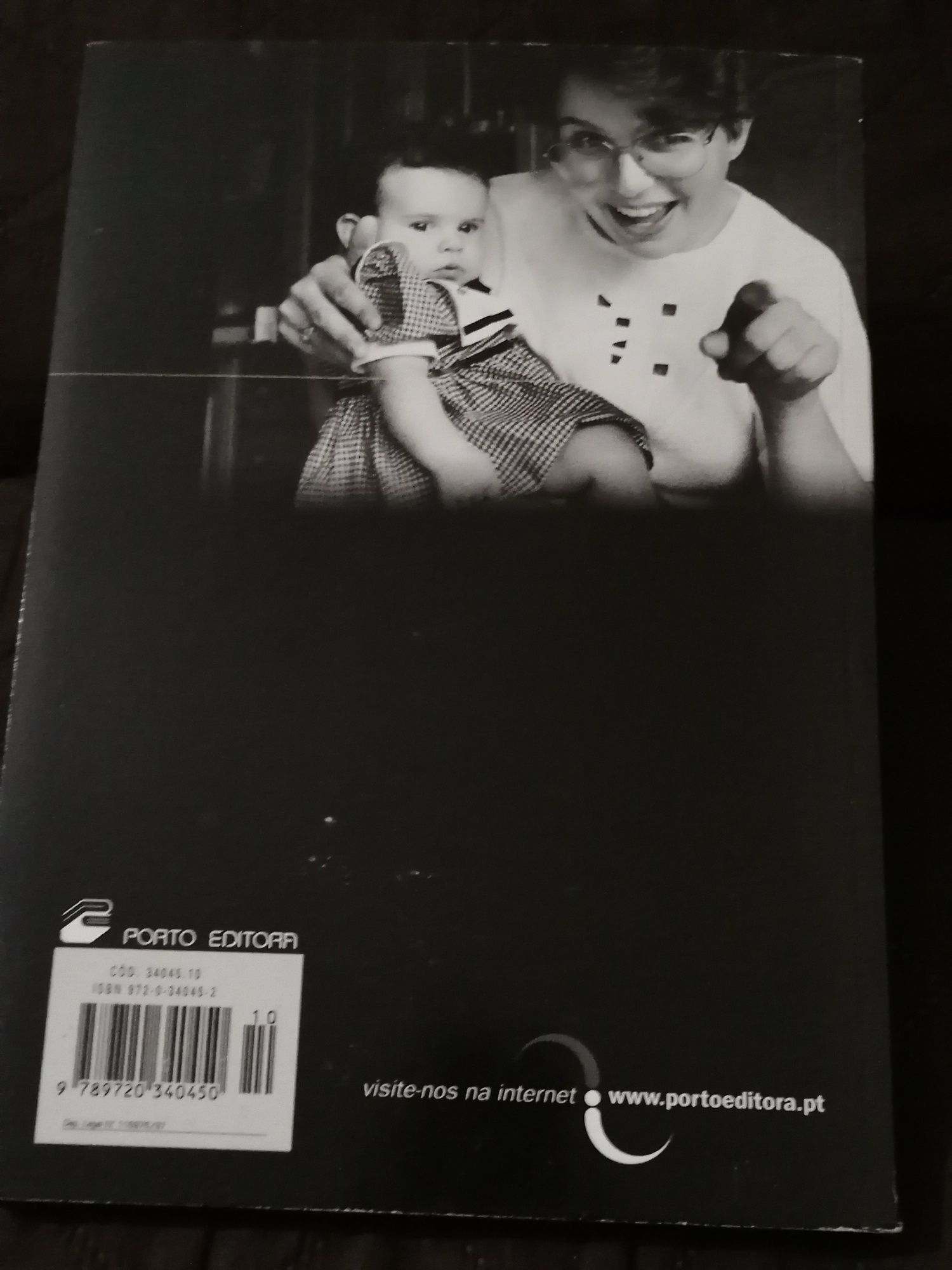 Livro "Para uma aquisição precoce e optimizada da linguagem"