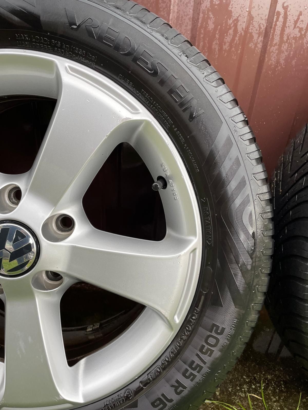 Felgi 5x112 Vw 205/55r16 z oponami całorocznymi