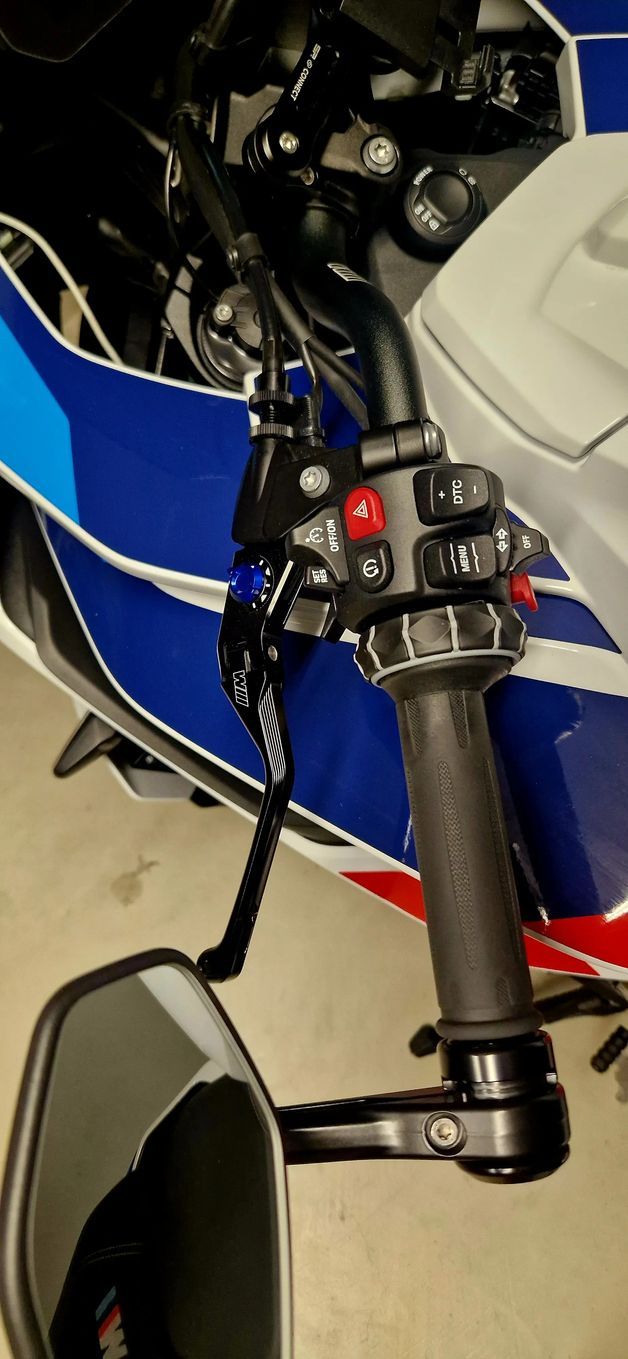 BMW XR BMW M1000xr