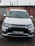 Продам Mitsubishi Outlander Hybrid