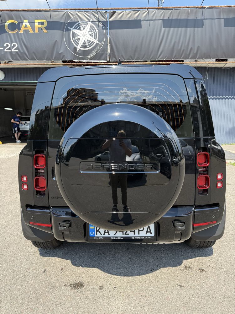 Land rover defender X- dynamic HSE black edition