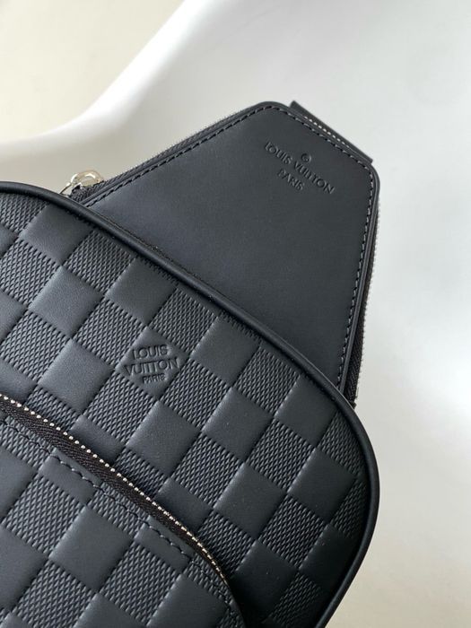 Louis Vuitton Avenue сумка бананка мужская кожаная черная оригинал