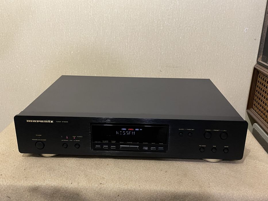 Высококачественный цифровой стерео тюнер MARANTZ ST-6000
