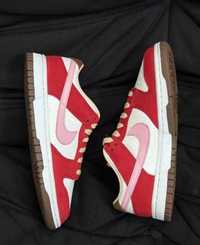 Nike Dunk SB por EU 39 Beżowo-czerwony