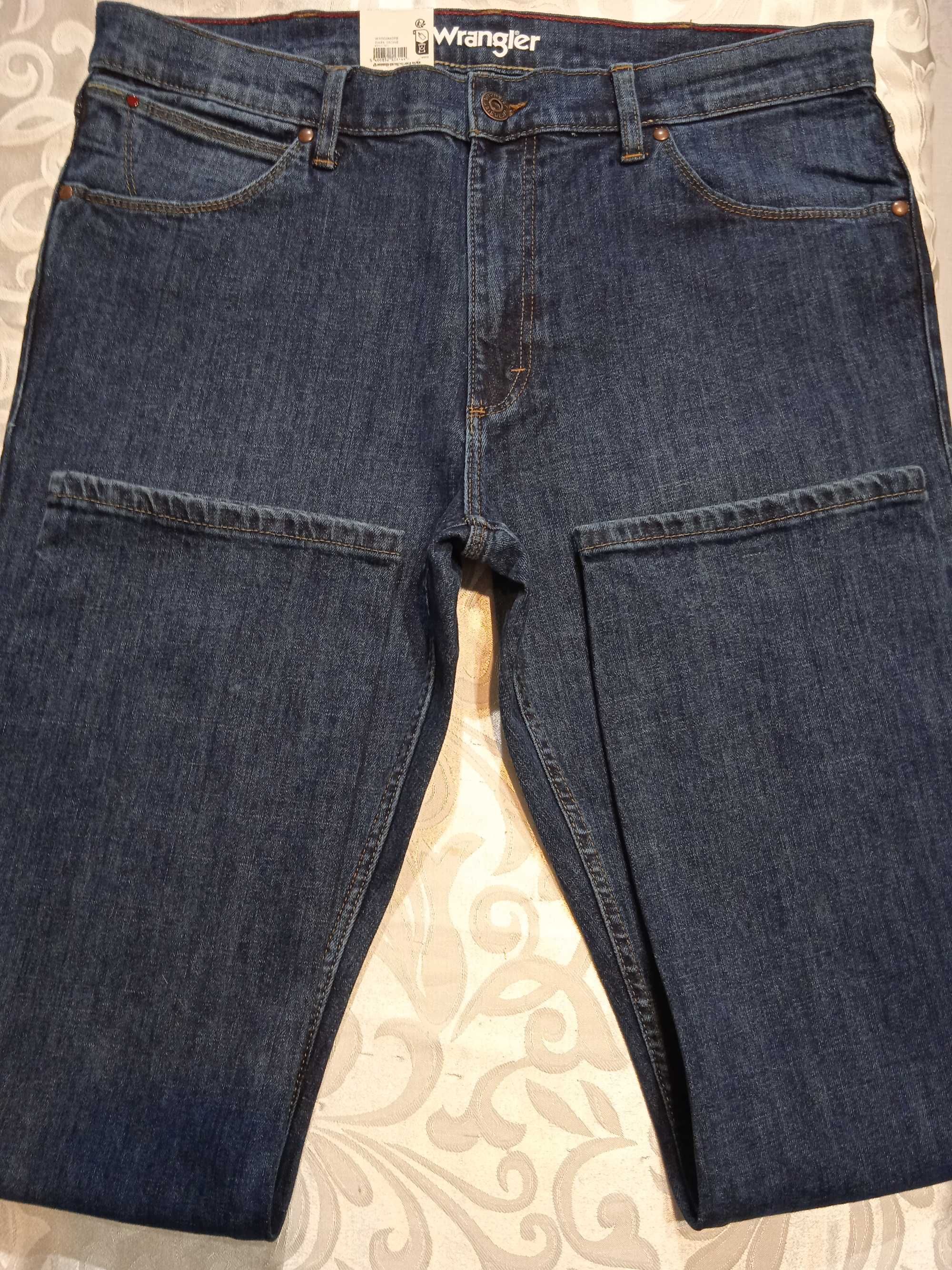 Wrangler Regular Straight Nowe spodnie jeansy   W36 L32