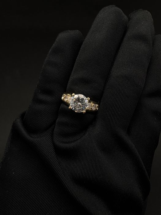 Золота каблучка / золотое кольцо