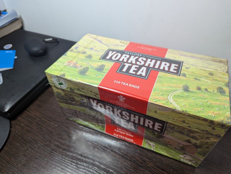 Английский чай Yorkshire Tea