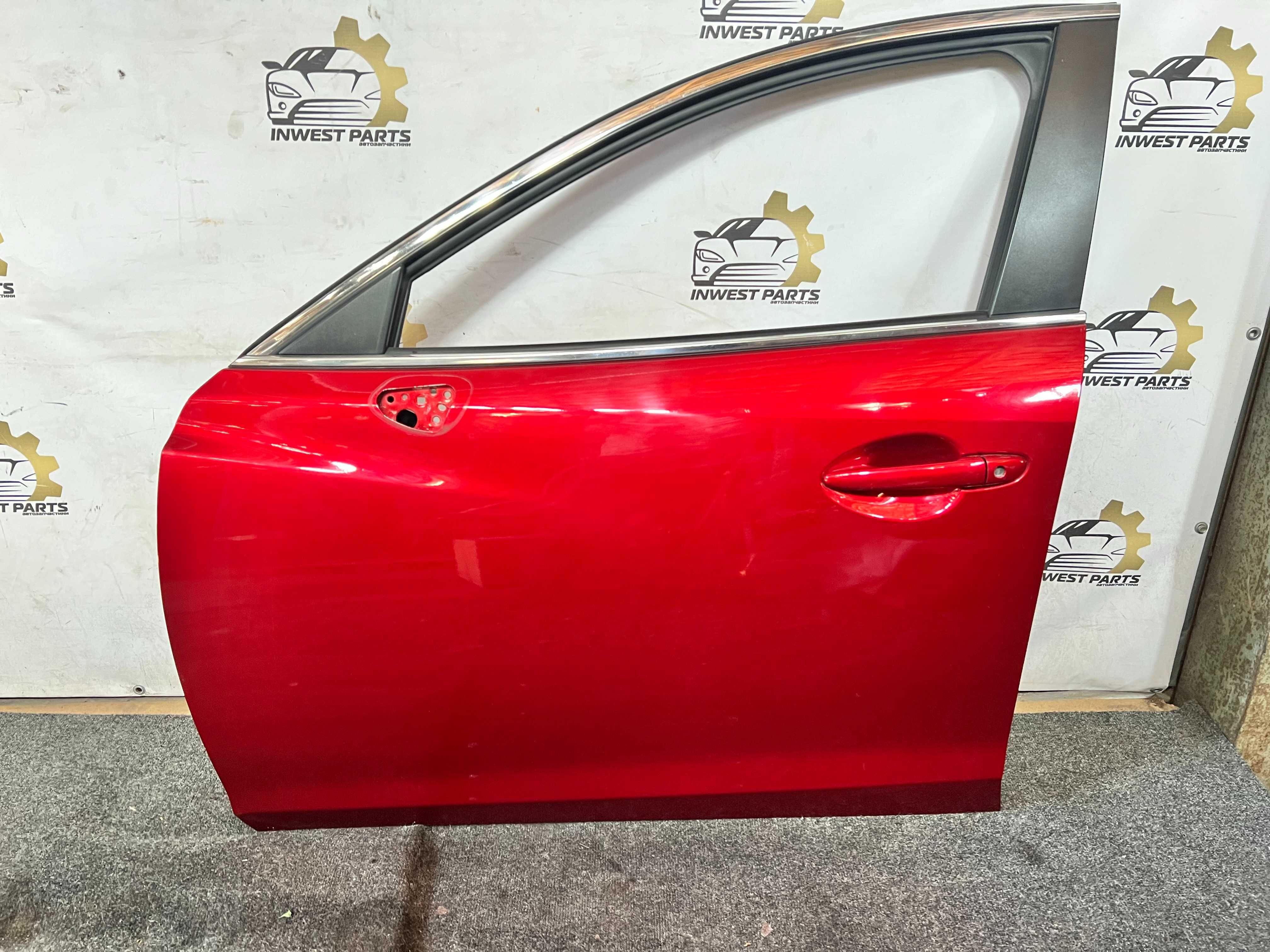 Mazda 6 2013-2022 Двері Дверь дверка Передня ліва Скло Молдінг Наявніс